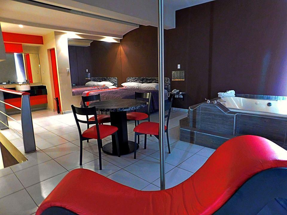 Motel California Norte Chihuahua Zewnętrze zdjęcie