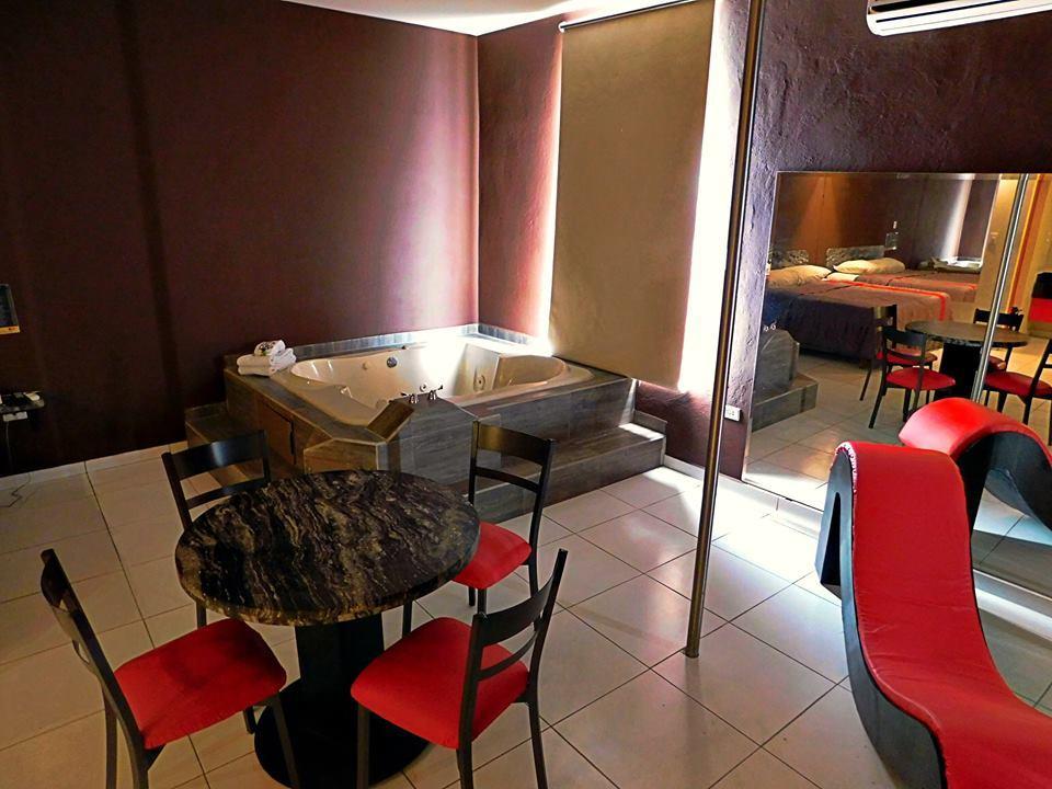 Motel California Norte Chihuahua Zewnętrze zdjęcie
